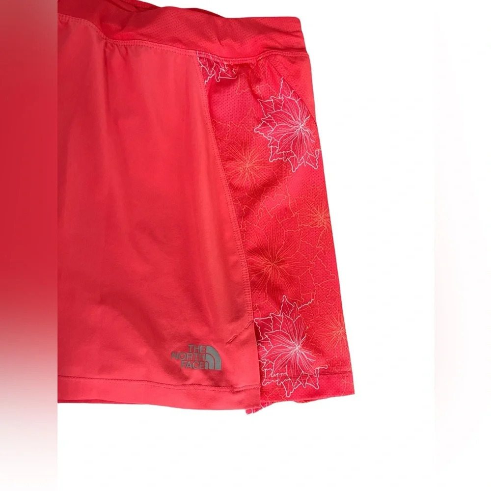 Ladies The North Face Salmon Print Athletic Skort, Flight Series Size Medium - Picture 3 of 9